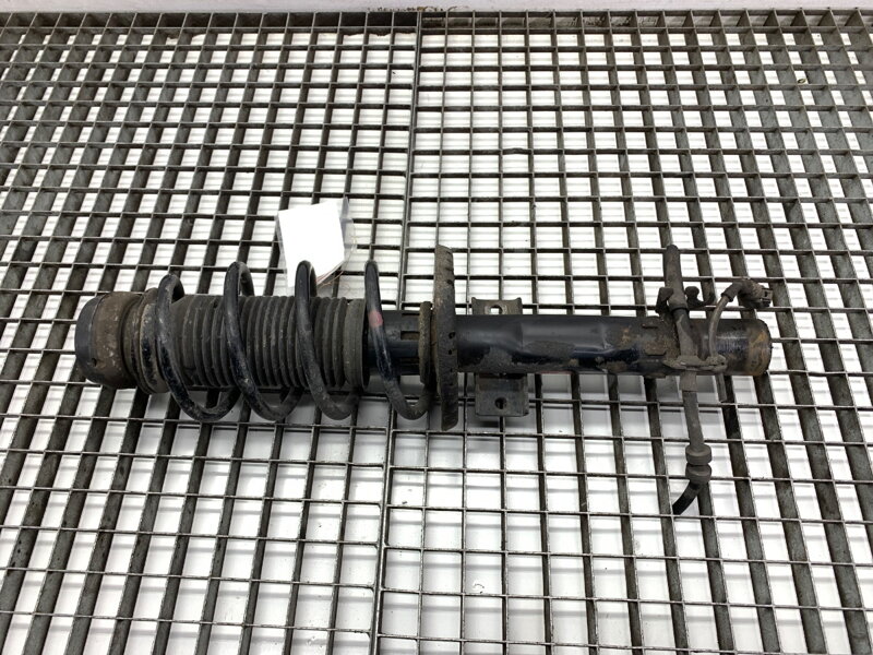 Tlmič pravý predný S pružinou Skoda Fabia III (NJ3) 2014 - 2022