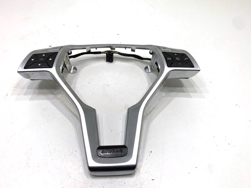 Prepínače volantu Mercedes-benz CLA Coupe (C117) 2013 - 2019 A1725400262 A1725400362
