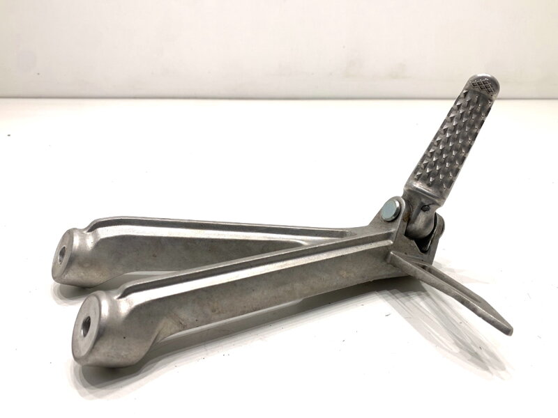 Sada stúpačka zadná pravá Honda CB650RA