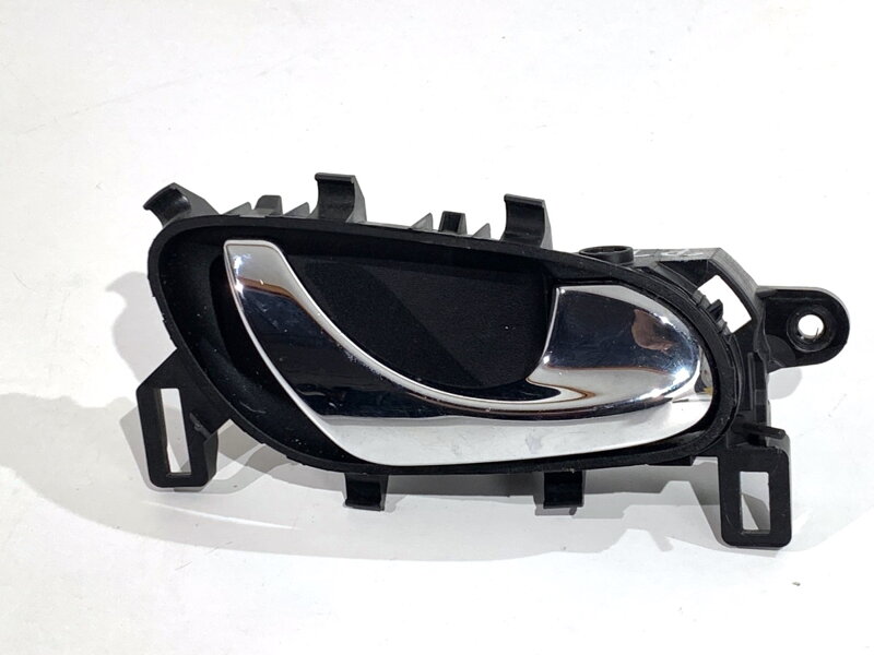 Kľučka vnútorná pravá predná Nissan Qashqai II SUV (J11, J11_) 2013 - 2022 806704EA1A