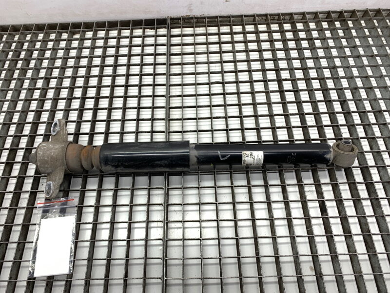 Tlmič ľavý zadný KIA Ceed (CD) 2018 - 2022 55300-J7AC0