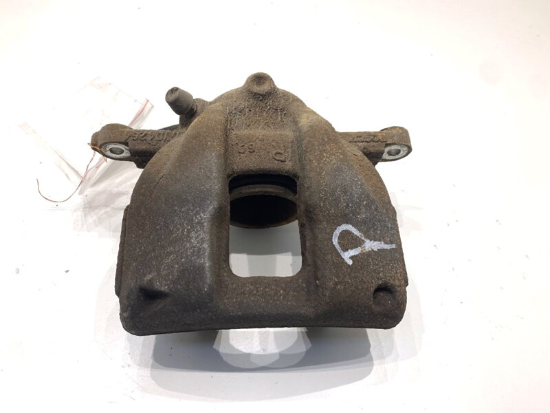 Brzdový strmeň pravý predný Honda Cr-v III (RE_) 2006 - 2022