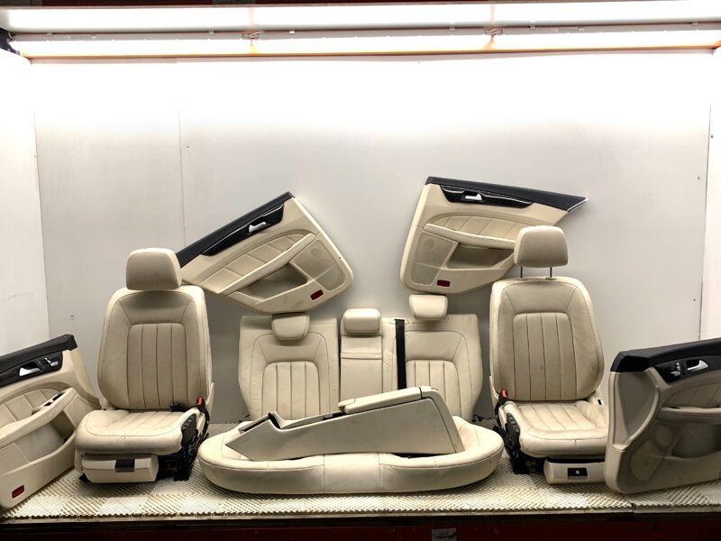 Sedadlá lavica / sedačka tapacíry tunel sada Mercedes-benz CLS Shooting Brake (X218) 2012 - 2017