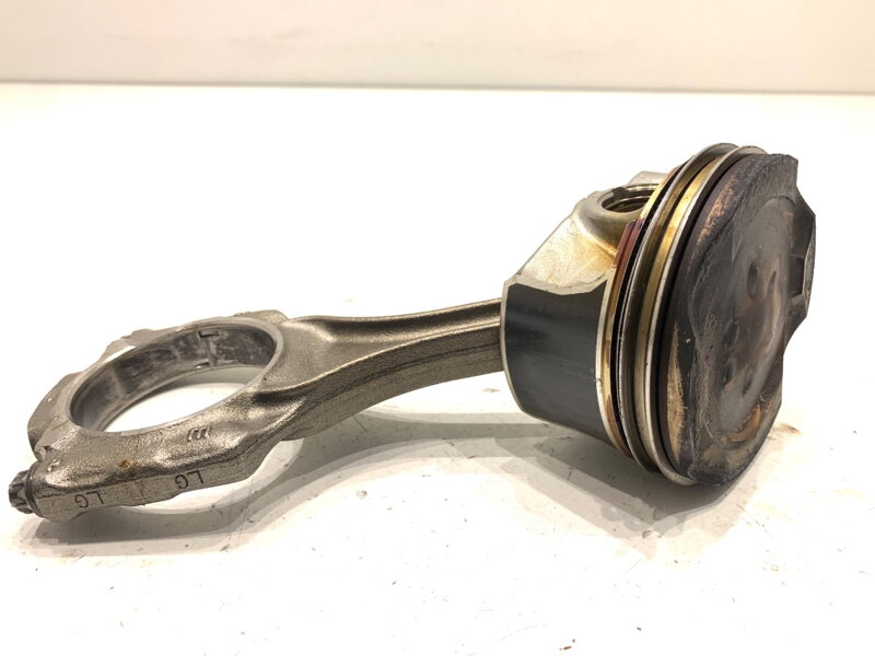 Piest S ojnicou BMW 5 (G30, F90) 2016 - 2022 7852246