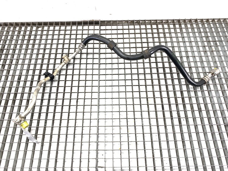 Kábel chlodzenia oleja BMW 5 (G30, F90) 2016 - 2022 8094806