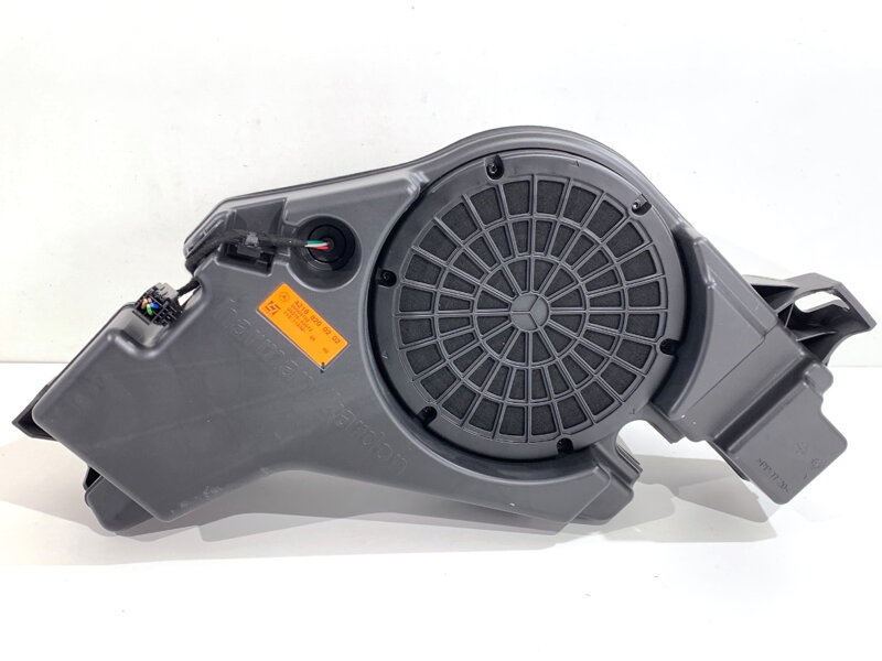 Subwoofer Mercedes-benz CLS Shooting Brake (X218) 2012 - 2017 A2188200202