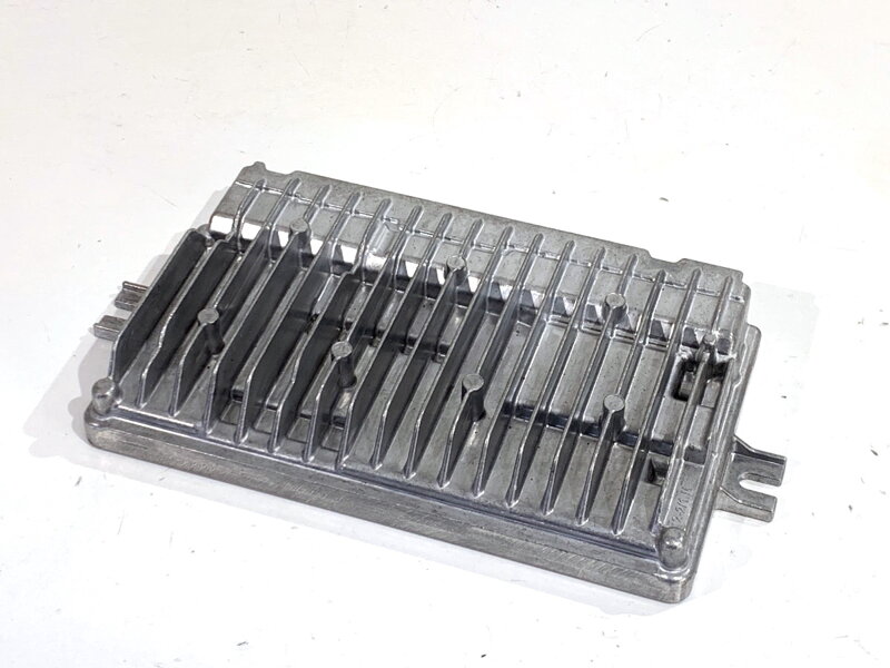 Zosilňovač Land Rover Range Rover Evoque (L551) 2018 - 2022 M8E2-19J249-AK