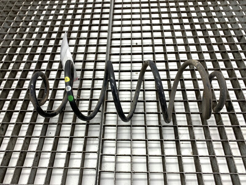 Pružina zadná Peugeot 308 SW II (LC_, LJ_, LR_, LX_, L4_) 2014 - 2021