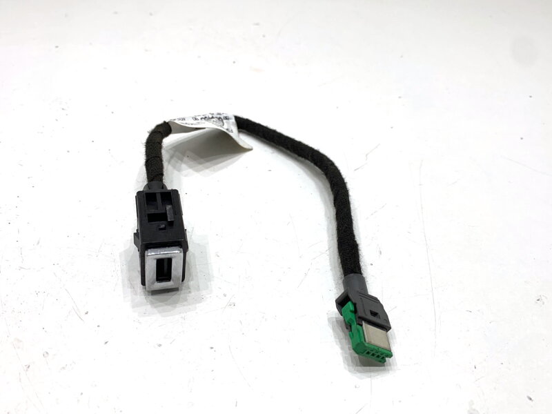 Zásuvka / uloženie USB Peugeot 308 SW II (LC_, LJ_, LR_, LX_, L4_) 2014 - 2021 9806048080