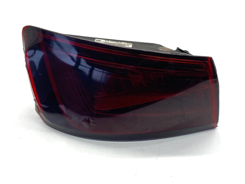 Svetlo ľavé zadné Audi A3 Limousine (8VS, 8VM) 2013 - 2022 8V5945095C