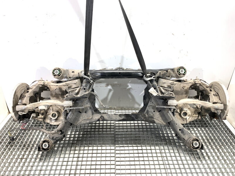 Výstuha zadná Land Rover Range Rover Evoque (L551) 2018 - 2022