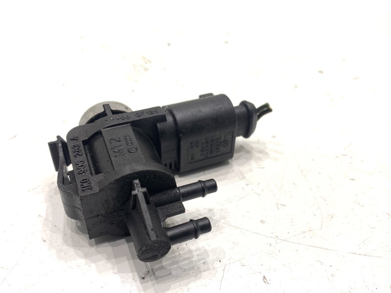 Ventil podtlaku VW Passat B7 Variant (365) 2010 - 2015 1K0906283A