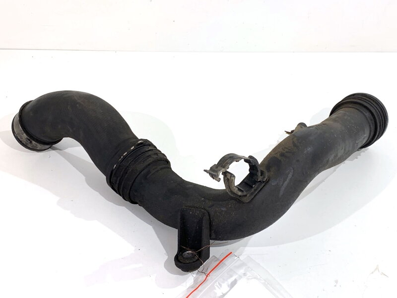 Vzduchové potrubie VW Golf V (1K1) 2003 - 2010 1K0145762L