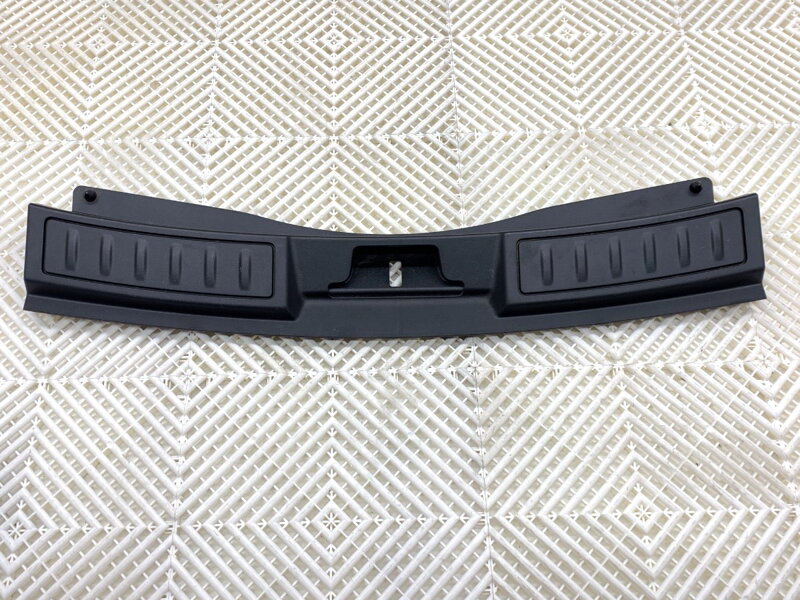 Kryt čela zadného Land Rover Range Rover Evoque (L551) 2018 - 2022 K8D2-113A10-AB