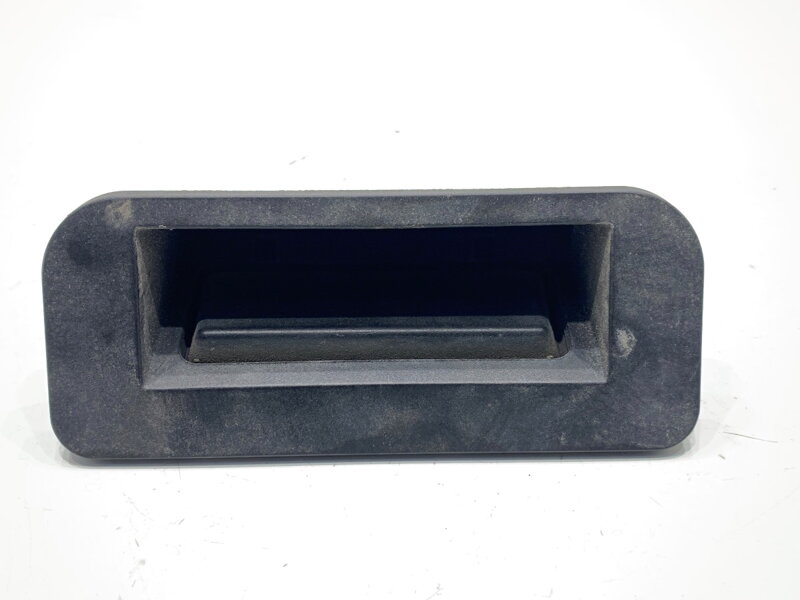 Kľučka veka batožinového priestoru zadná Mercedes-benz Class GLK (X204) 2008 - 2015 A2047500193