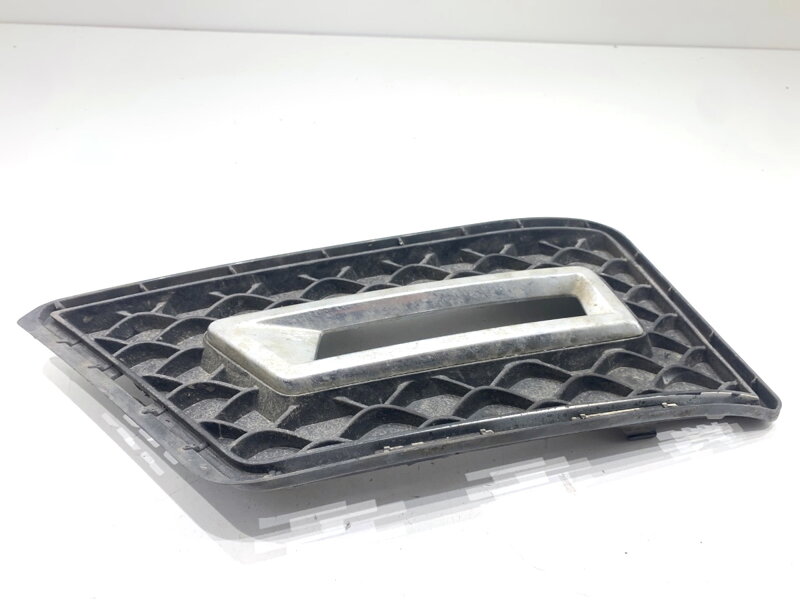 Mriežka svetlá DRL (DENNÉ SVIETENIE) ľavá Mercedes-benz Class GLK (X204) 2008 - 2015 A2048855023