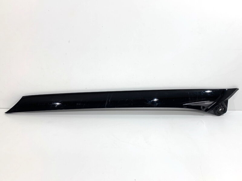 Lišta okná čelnej pravá Land Rover Range Rover Evoque (L551) 2018 - 2022 K8D2-025A52-AC