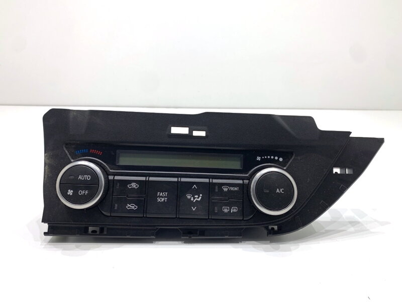 Panel ovládania ventilácie Toyota Auris (_E18_) 2012 - 2018 55900-02380