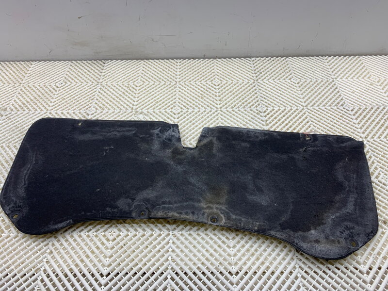 Odhlučnenie kapoty Toyota Auris (_E18_) 2012 - 2018