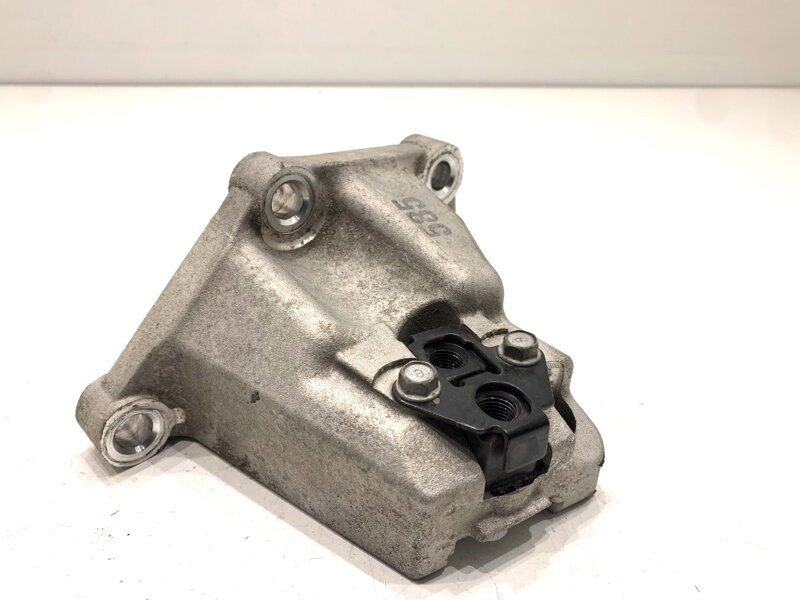 Držiak motora KIA Ceed (CD) 2018 - 2022