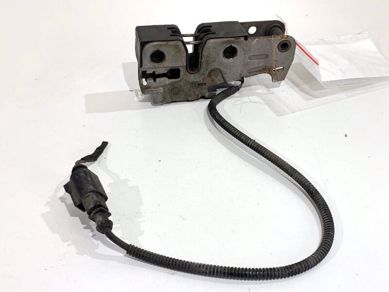 Zámok kapoty predný VW Golf Plus V (5M1, 521) 2004 - 2013 5M1823509D