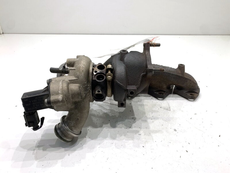 Turbo VW Golf Plus V (5M1, 521) 2004 - 2013 03C145702L