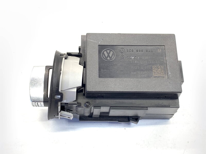 Spínacia skrinka VW Passat B6 Variant (3C5) 2005 - 2011 3C0905843M