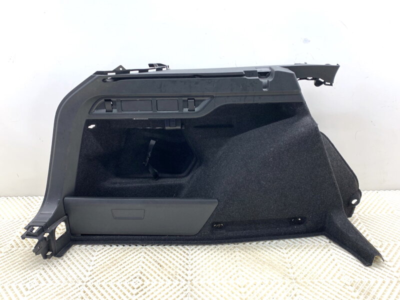 Tapacír kufra ľavý Skoda Octavia IV Combi (NX5) 2019 - 2022 5E7867427A