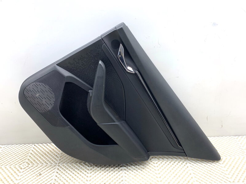 Tapacír dverí pravý zadný Skoda Octavia IV Combi (NX5) 2019 - 2022 5E3867198