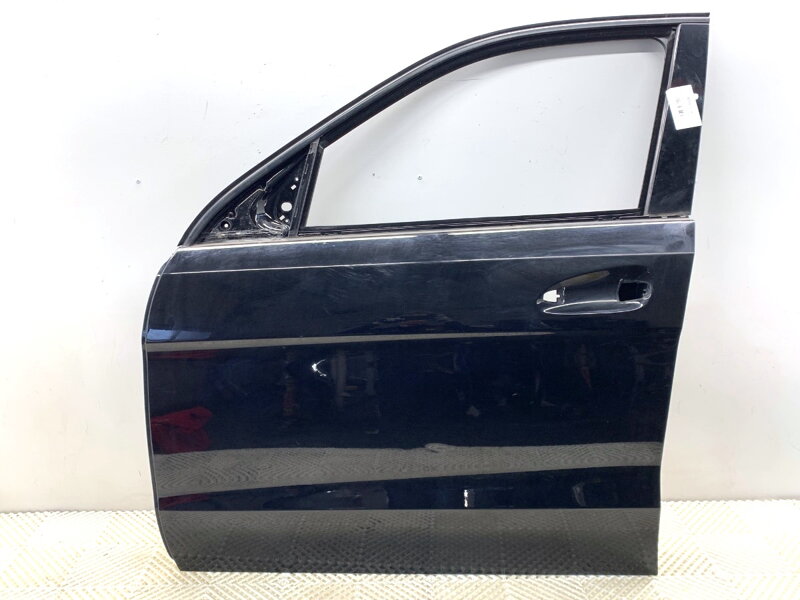 Dvere ľavé predné Mercedes-benz Class M (W166) 2011 - 2015 197