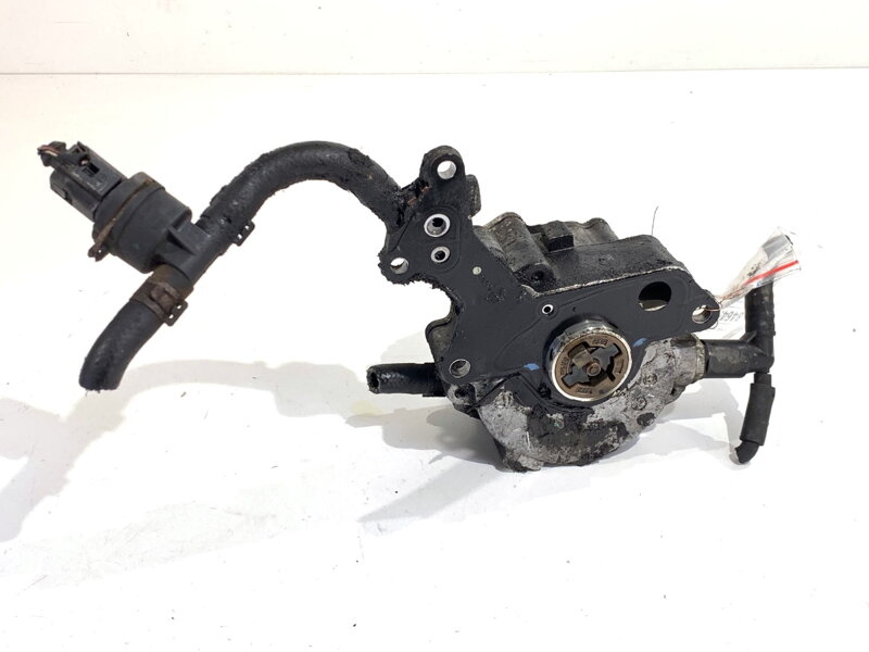 Čerpadlo podtlak VW Golf Plus V (5M1, 521) 2004 - 2013 038145209M