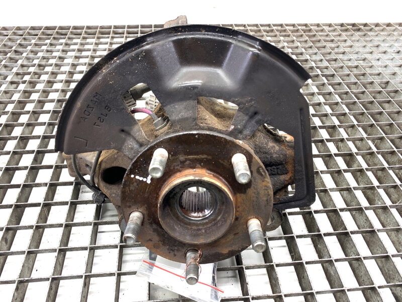 Otoč ľavá predná Mazda 3 Sedan (BM_, BN_) 2013 - 2022