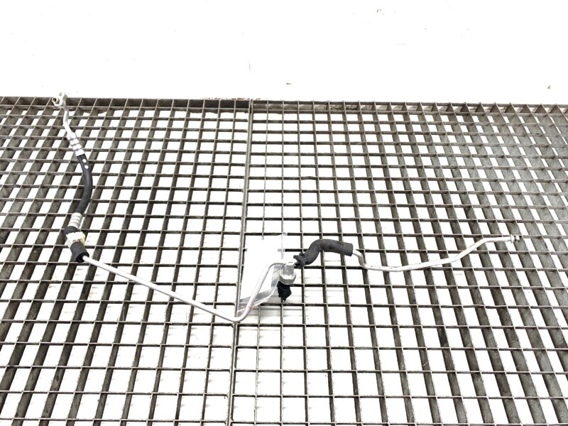 Hadica klimatizácie Mazda 3 Sedan (BM_, BN_) 2013 - 2022 BJS7-6146X