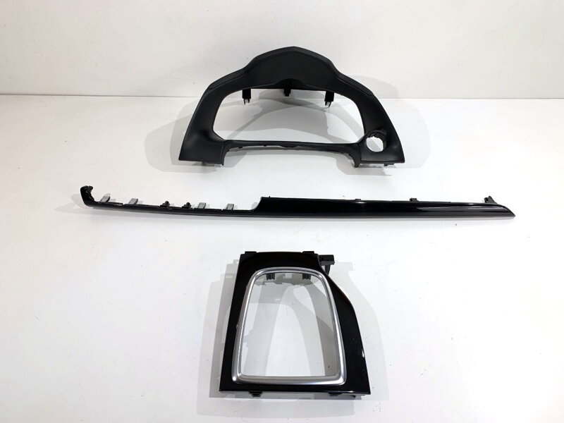 Lišty dekor Mazda 3 Sedan (BM_, BN_) 2013 - 2022 BJS755421 BJS755256