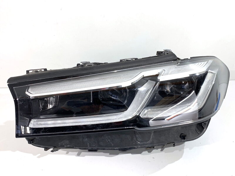 Svetlo ľavé predné LED BMW 5 (G30, F90) 2016 - 2022 9479261