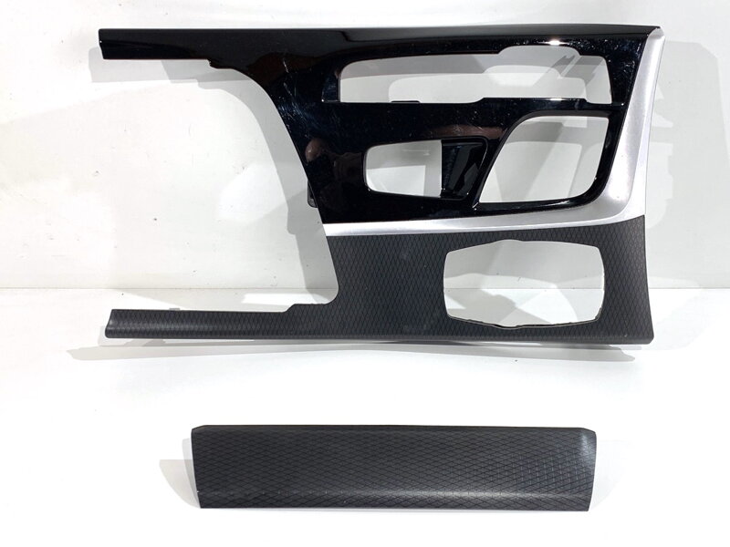 Lišty dekor BMW 5 (G30, F90) 2016 - 2022 9882259