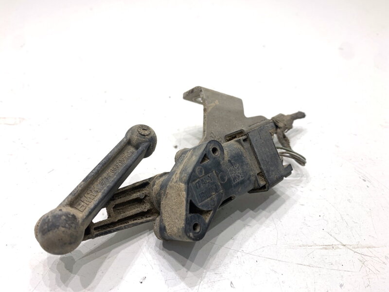 Snímač náklonu xenón predný ľavý BMW 5 (G30, F90) 2016 - 2022 6895466