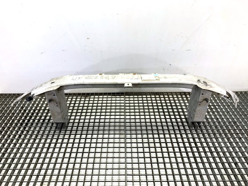 Výstuha nárazníka predná BMW 5 (G30, F90) 2016 - 2022 7385288