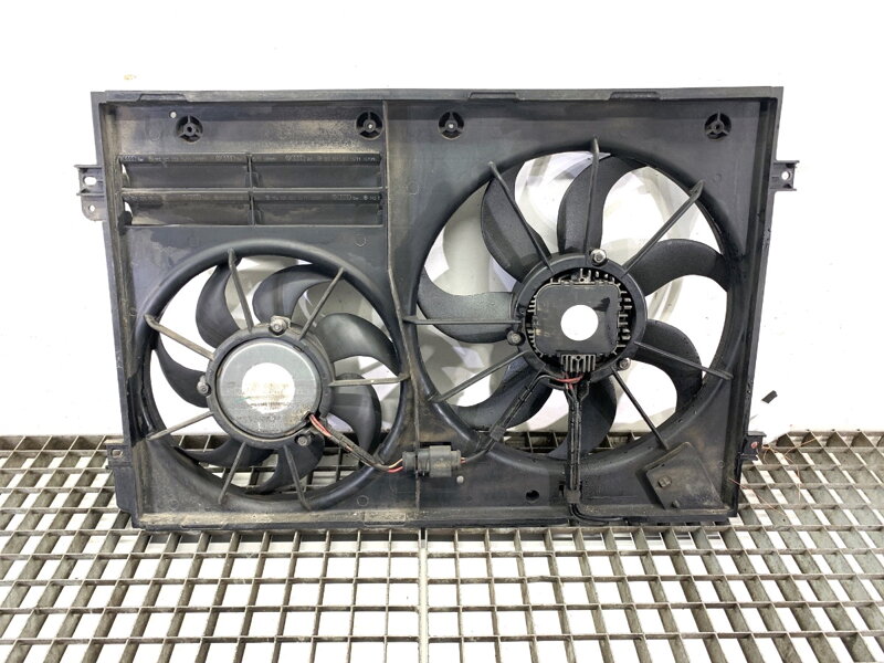 Ventilátor chladiča VW Passat B7 (362) 2010 - 2015 1K0121207BC
