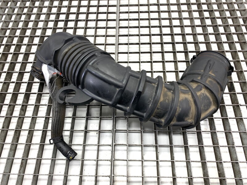 Vzduchové potrubie KIA Carens IV 2013 - 2022 28140-A4200