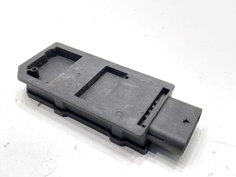 Zosilňovač anténny Skoda Octavia IV Combi (NX5) 2019 - 2022 5WA962133F