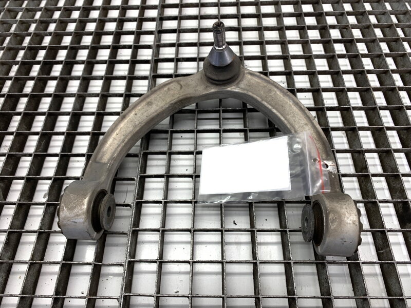 Rameno pravé predné Mercedes-benz Class M (W166) 2011 - 2015