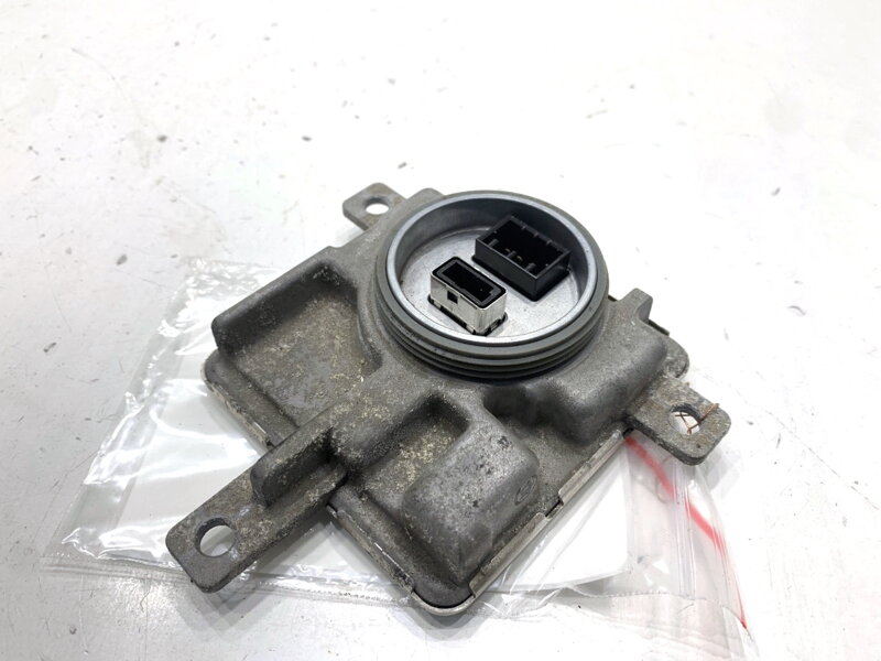 Riadiaca jednotka xenón Seat Alhambra (710, 711) 2010 - 2022 8K0941597E