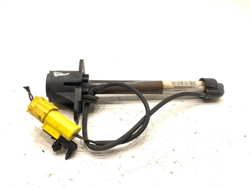 Pyropatróna pyrotechnický kapoty pravá Mercedes-benz Class M (W166) 2011 - 2015 A1669060002