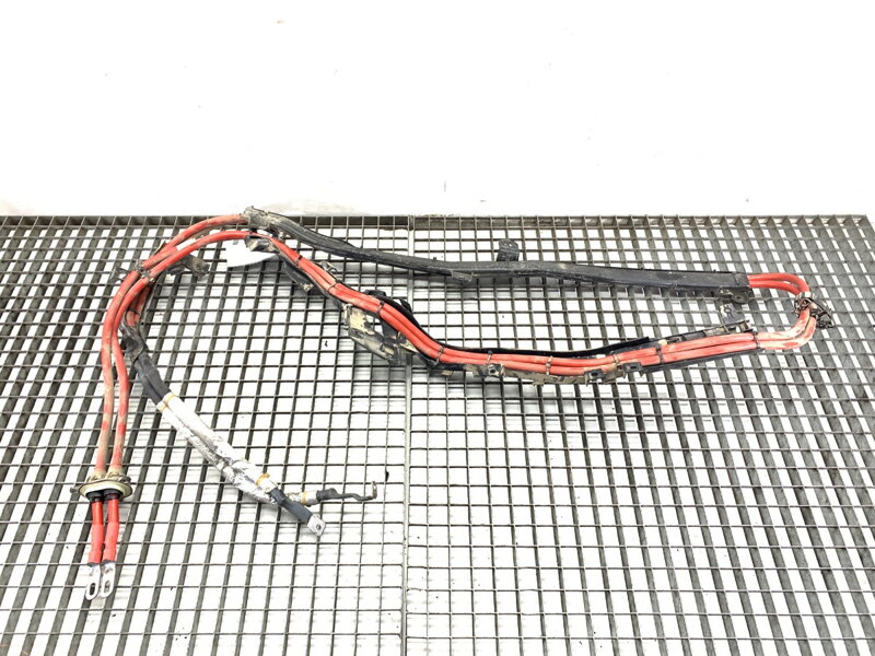 Kábel kábel plusový napájací BMW 5 (G30, F90) 2016 - 2022 6807323