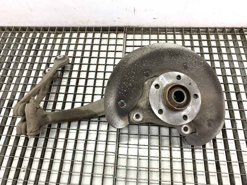 Otoč pravá predná Audi A4 B8 Avant (8K5) 2007 - 2015 4G0407242C