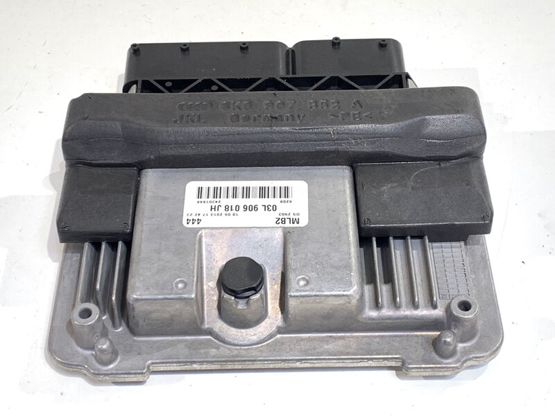 Riadiaca jednotka motora Audi A4 B8 Avant (8K5) 2007 - 2015 03L906018JH