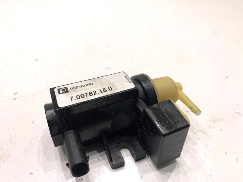 Ventil podtlaku Mercedes-benz CLA Coupe (C117) 2013 - 2019 700782160