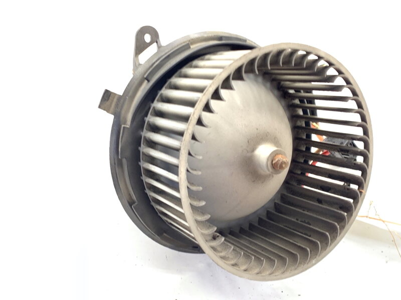 Ventilátor kúrenia Mercedes-benz Class E T-model (S212) 2009 - 2016 V7771001