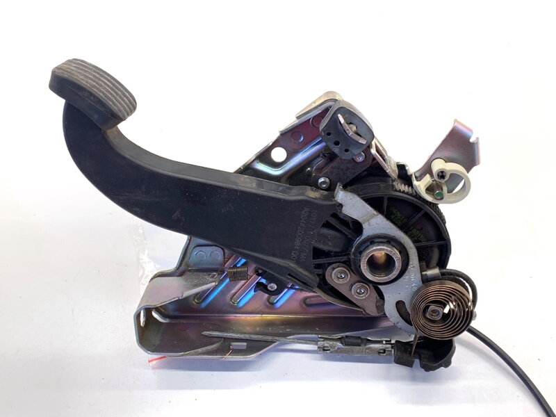 Páka ručnej brzdy Mercedes-benz Class E T-model (S212) 2009 - 2016 A2044200984